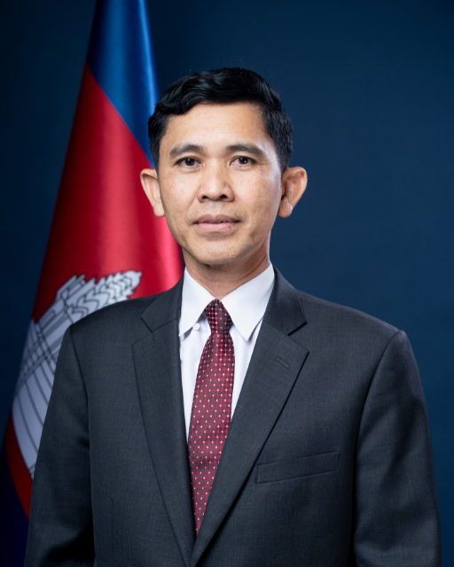 H.E. NOY Choumneanh